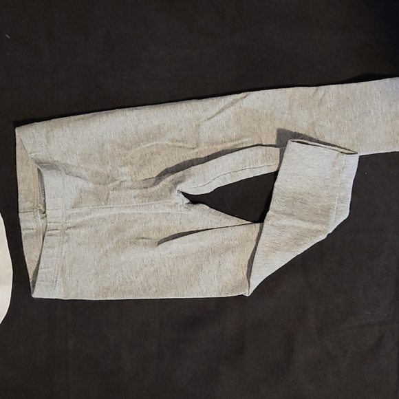 12-18M Shirt and Grey Leggings - Picture 3 of 3